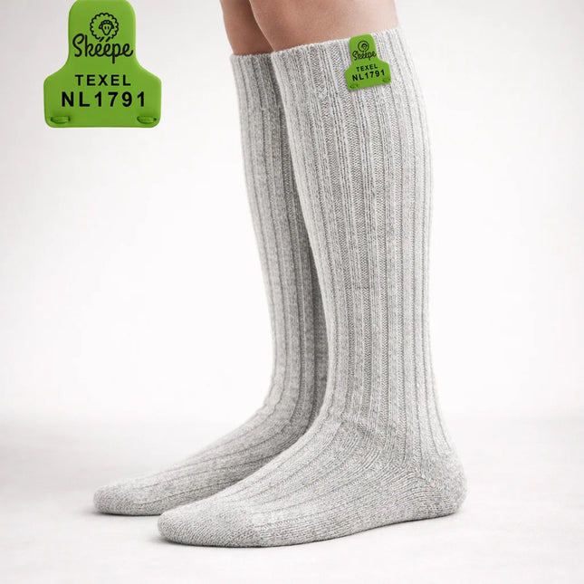 Lange licht grijze wollen sokken