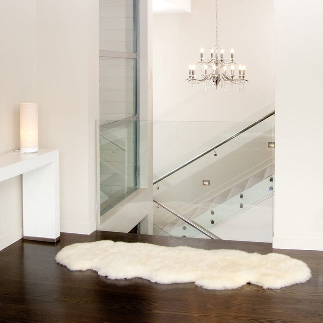 Tapis en peau de mouton - blanc / naturel