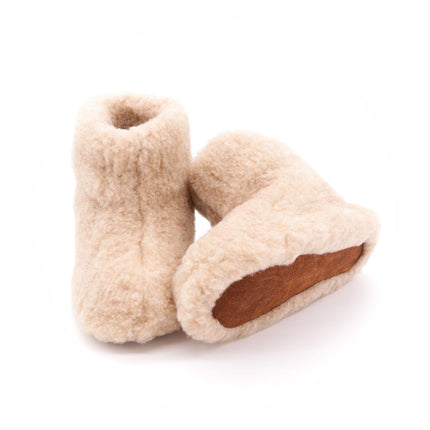 beige wollen sloffen