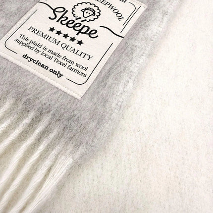 licht grijze texelse wollen plaid